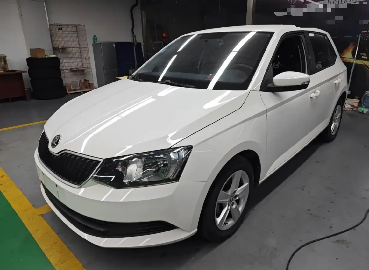2017 Skoda Fabia 1.4L 90HP L4 6AT