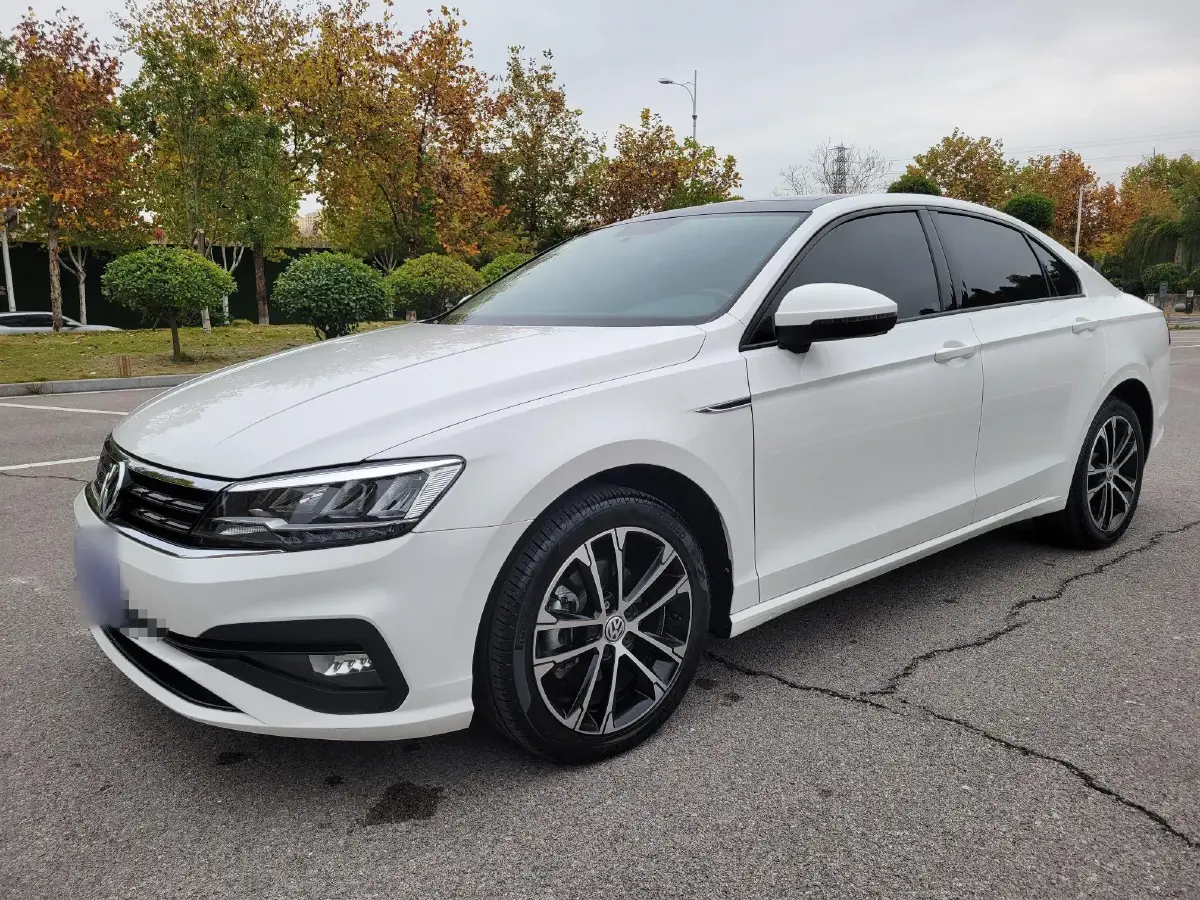 2021 Volkswagen Lamando 1.4T 131HP L4 7DCT