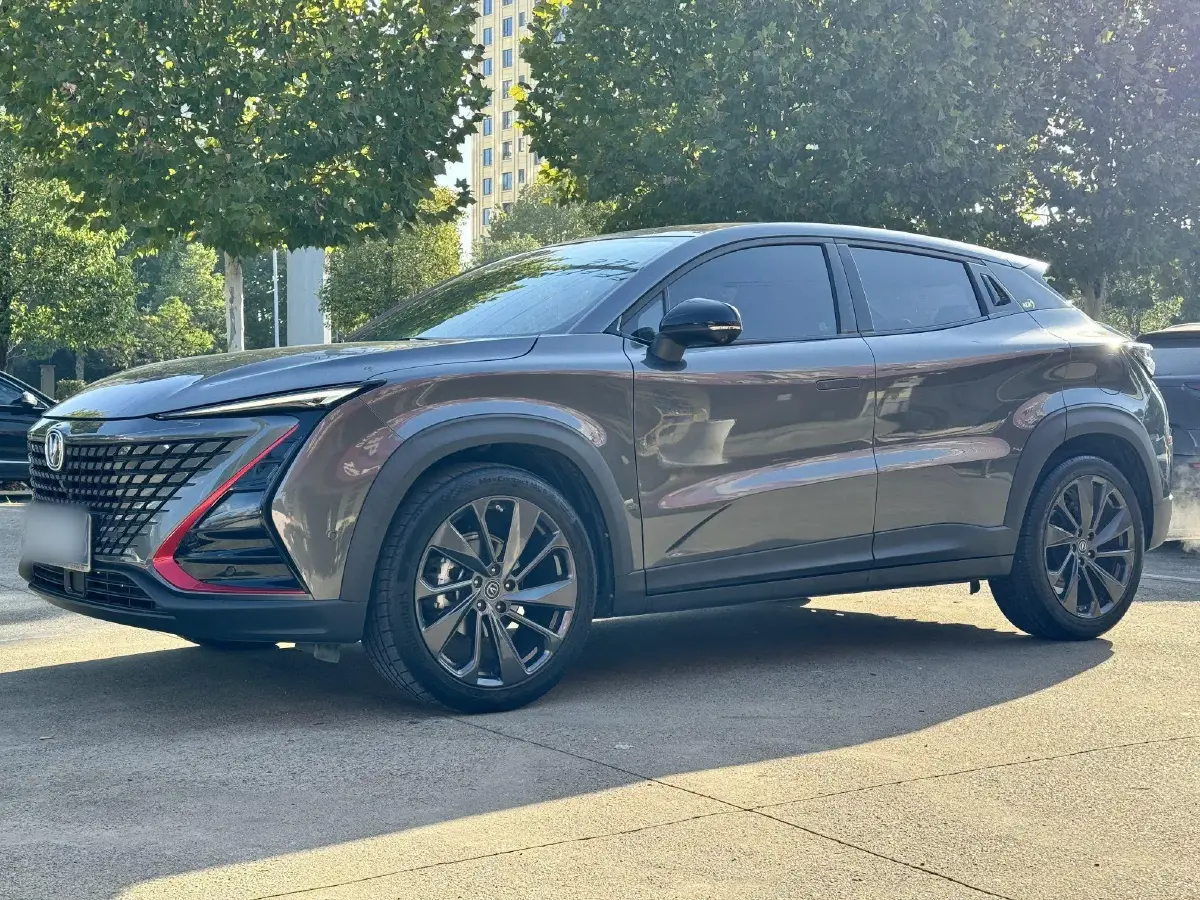 2020 ChangAn UNI-T 1.5T 180HP L4 7DCT