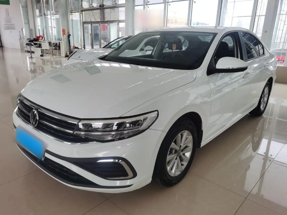 2023 Volkswagen Bora 1.5L 113HP L4 6AT