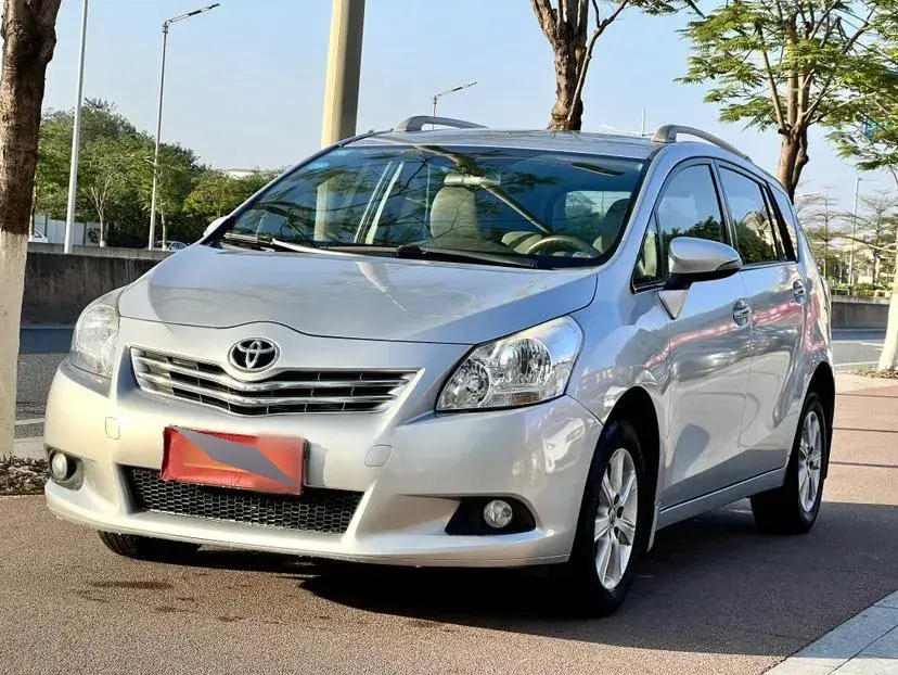2014 Toyota Verso 1.8L 140HP L4 CVT