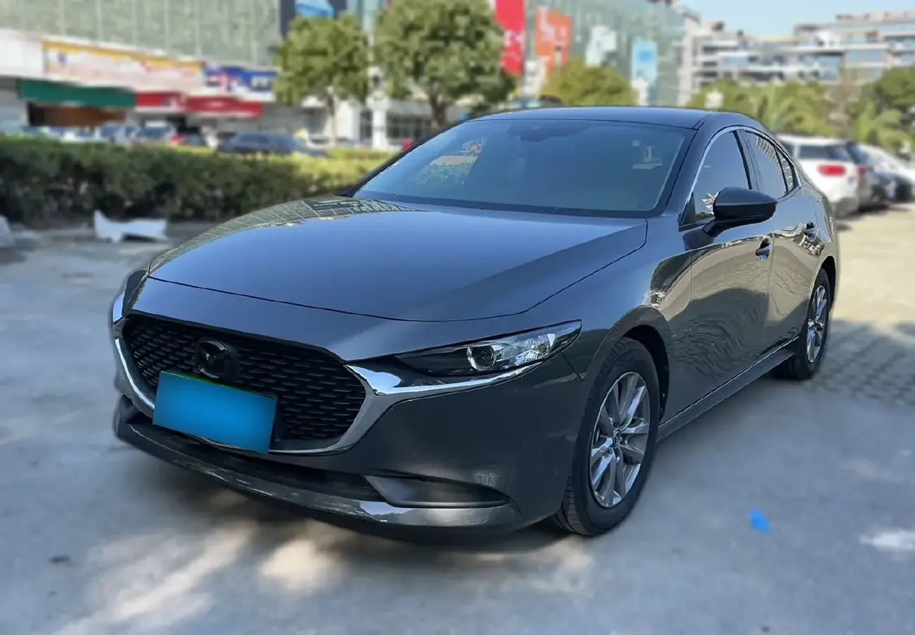 2021 Mazda 3 Axela 2.0L 158HP L4 6AT