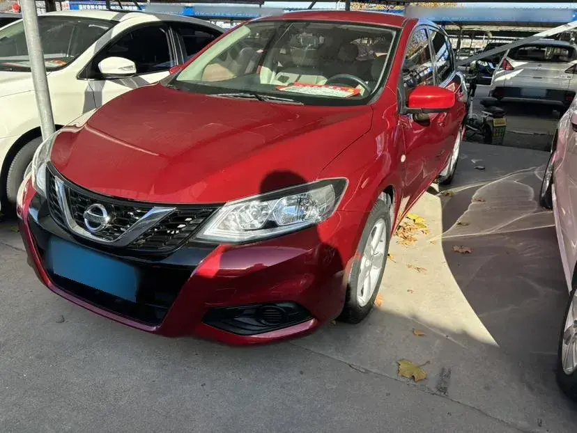 2016 Nissan Tiida 1.6L 126HP L4 CVT