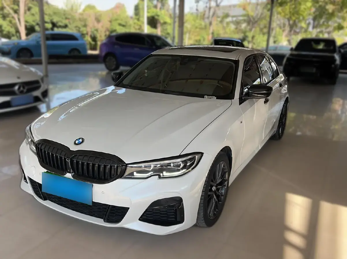 2021 BMW 3 Series 2.0T 184HP L4 8AT