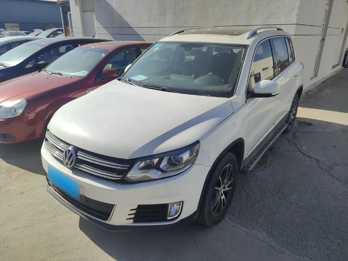 2015 Volkswagen Tiguan 1.8T 160HP L4 6AT