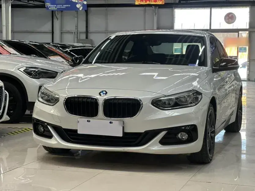 2017 BMW 1 Series 1.5T 136HP L3 6AT