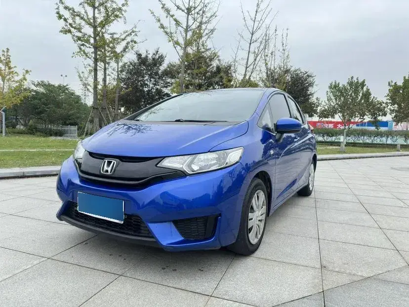 2016 Honda Fit 1.5L 131HP L4 CVT