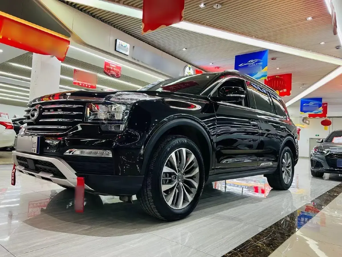 2017 GAC Trumpchi GS8 2.0T 201HP L4 6AT