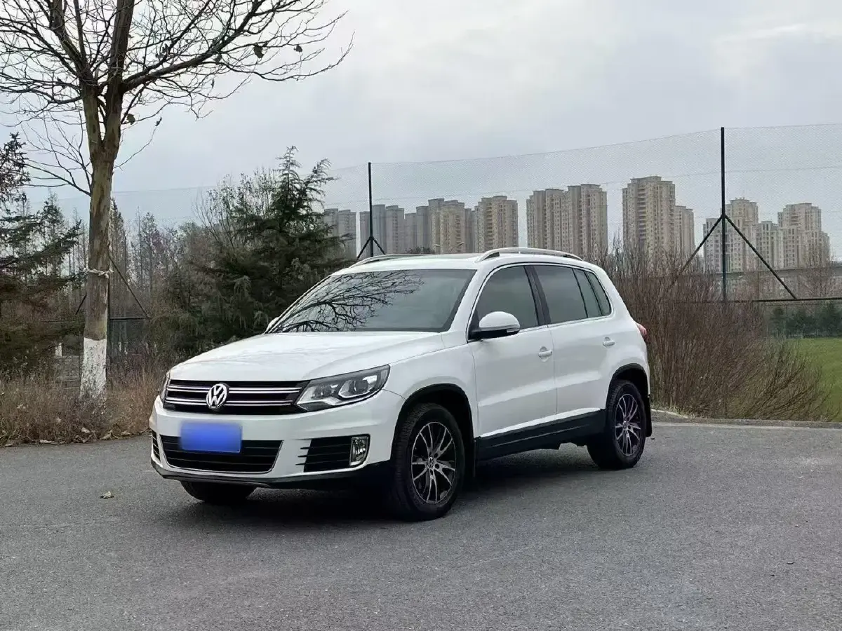 2013 Volkswagen Tiguan 1.8T 160HP L4 6AT