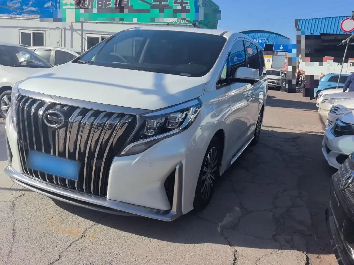 2023 GAC Trumpchi M8 2.0T 252HP L4 8AT