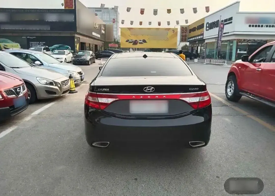 2015 Hyundai Azera 3.0L 250HP V6 6AT,autocango,china used car exporter,china ev exporter,chinese used car exporter,chinese used ev exporter