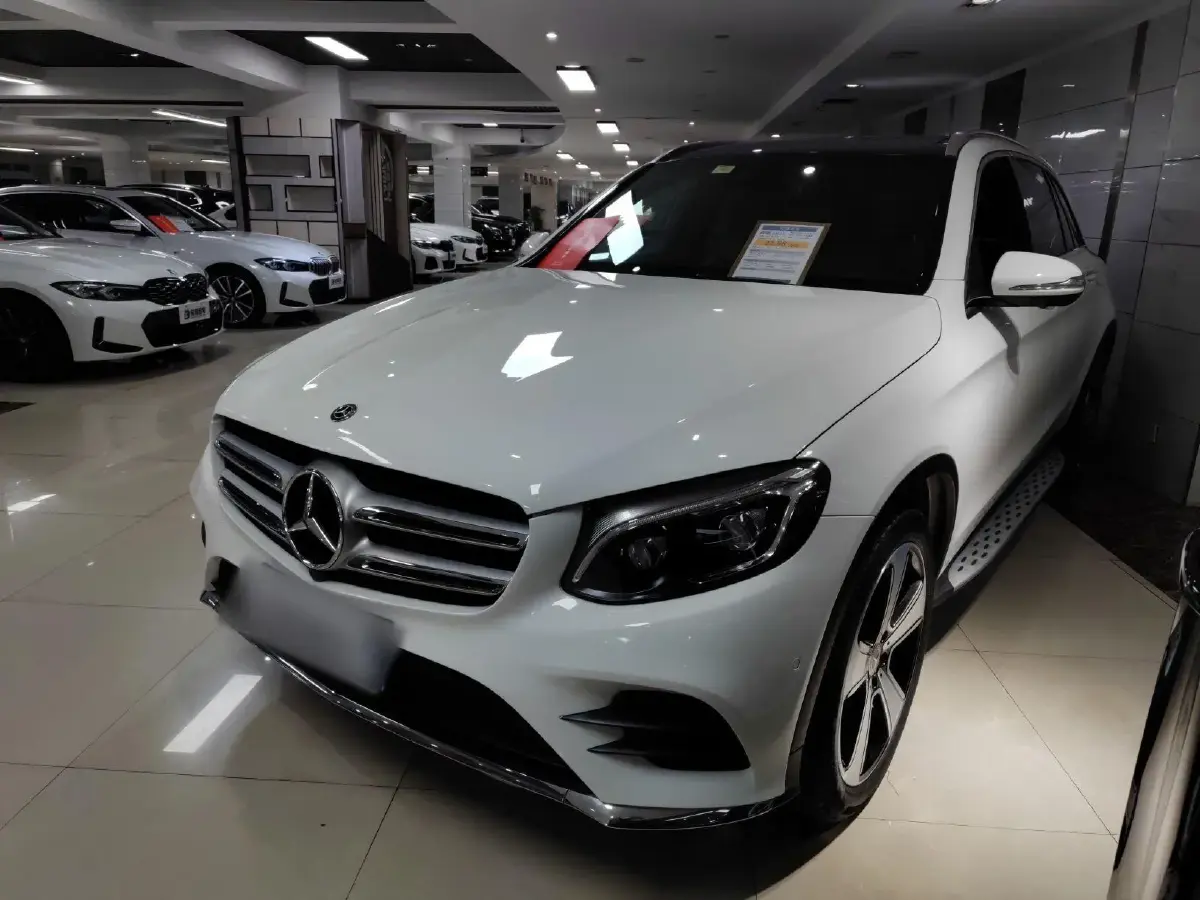 2019 Mercedes-Benz GLC Class 2.0T 245HP L4 9AT