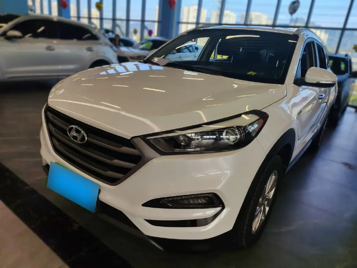 2015 Hyundai Tucson 1.6T 177HP L4 7DCT