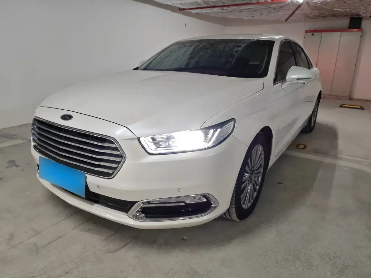 2017 Ford Taurus 2.0T 245HP L4 6AT