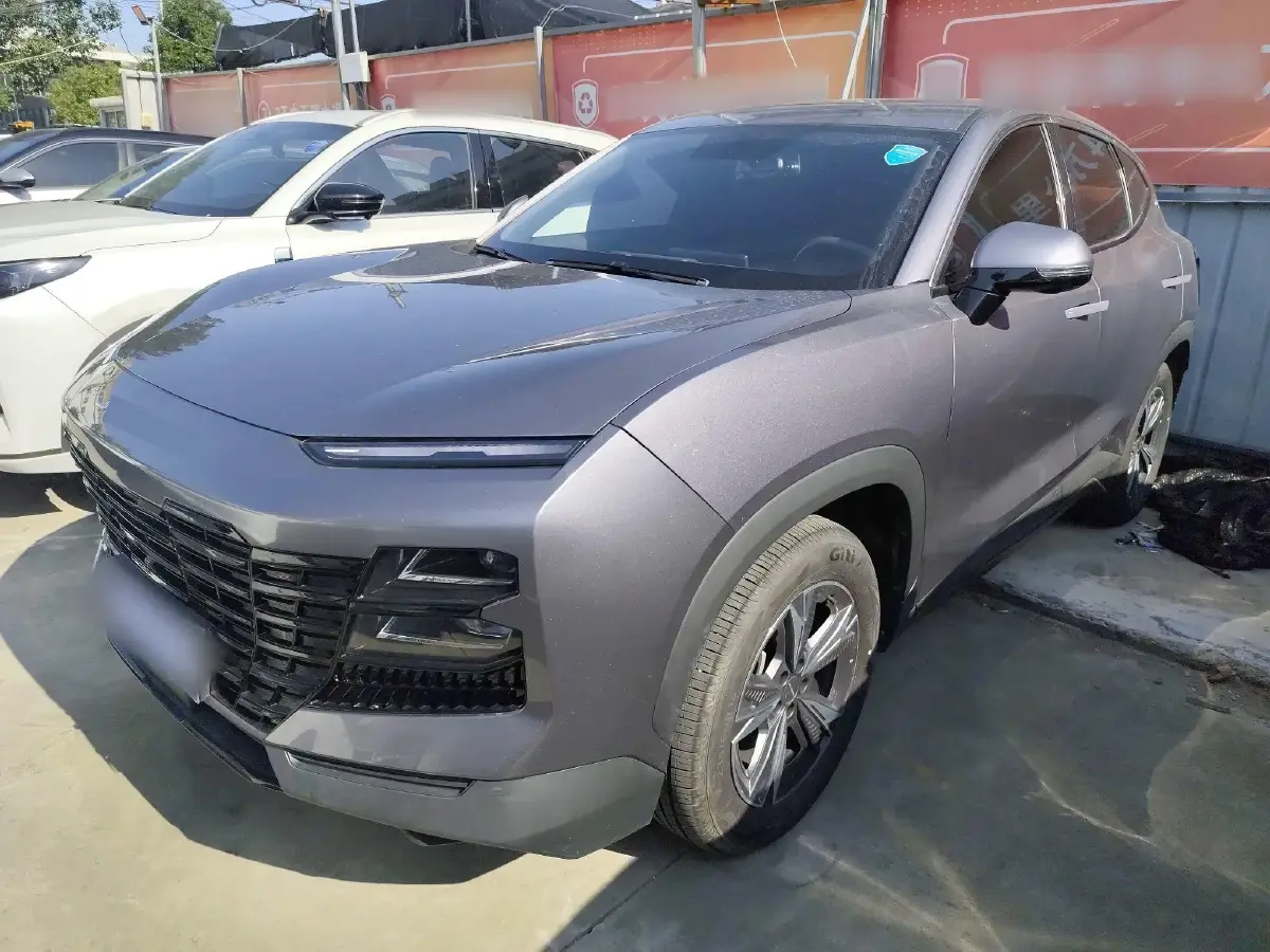 2023 Jetour DASHING 1.5T 156HP L4 6DCT