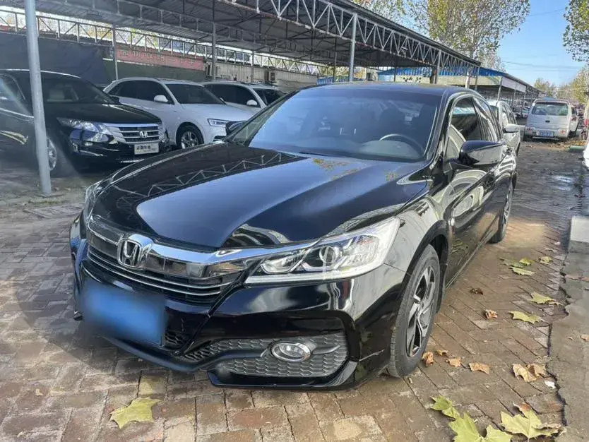 2016 Honda Accord 2.0L 155HP L4 CVT