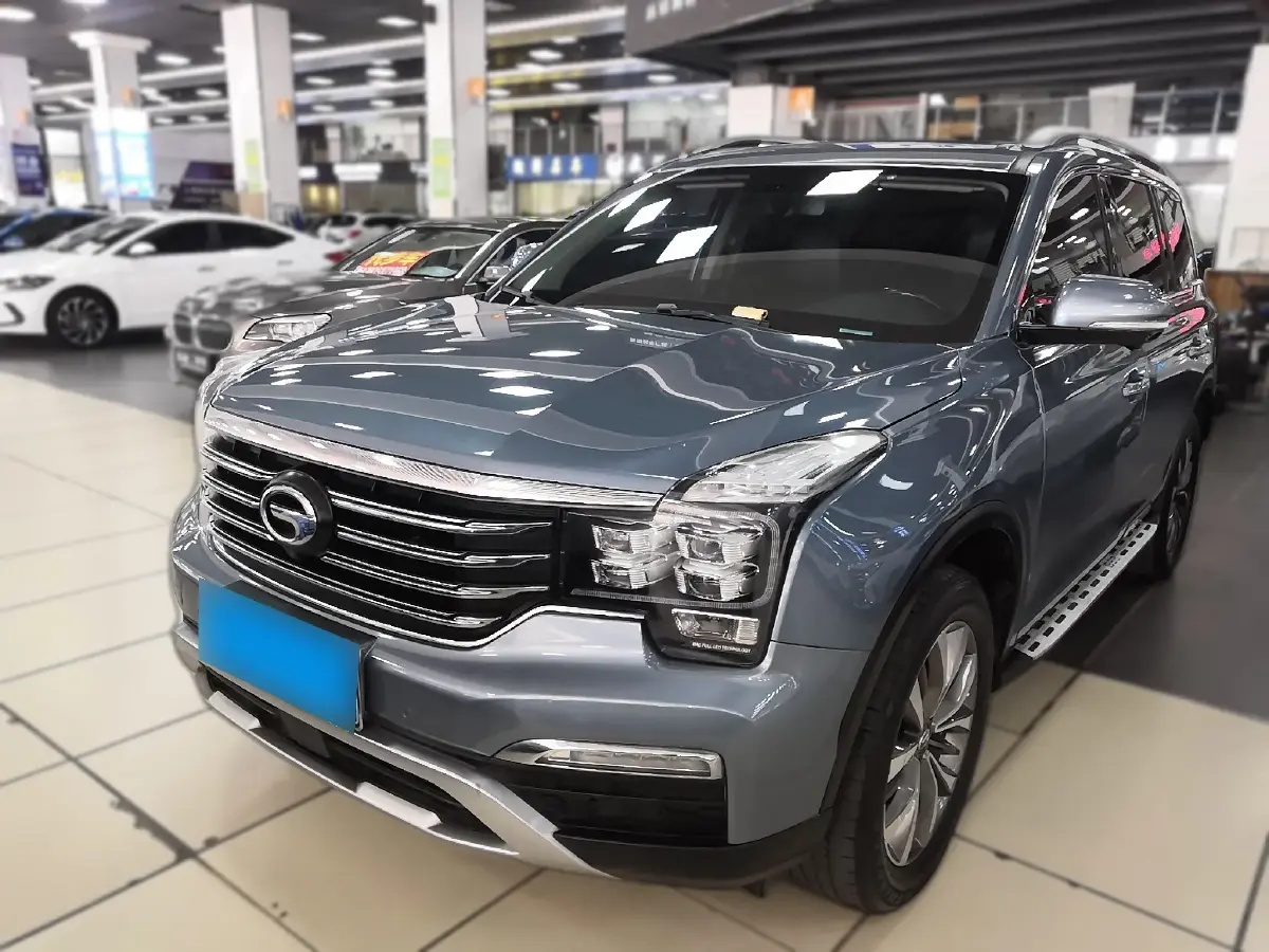2017 GAC Trumpchi GS8 2.0T 201HP L4 6AT