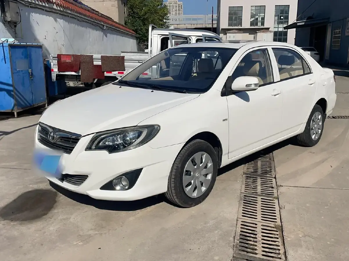 2013 Toyota Corolla 1.6L 120HP L4 4AT