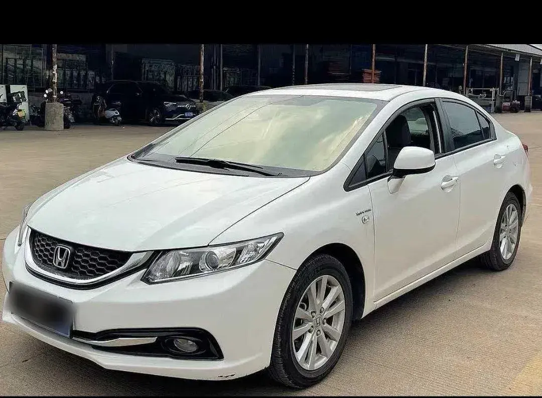 2014 Honda Civic 1.8L 141HP L4 5AT