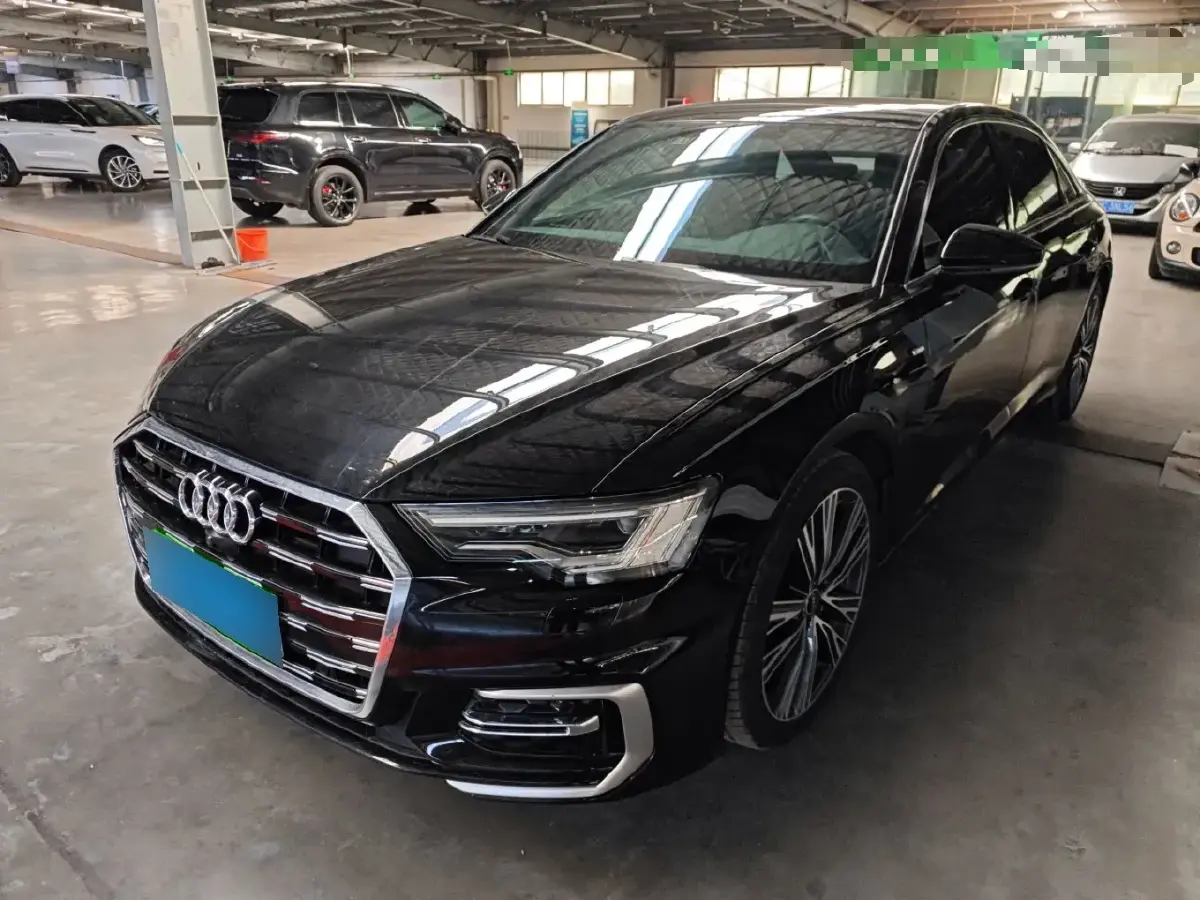 2023 Audi A6L 2.0T 190HP L4 7DCT
