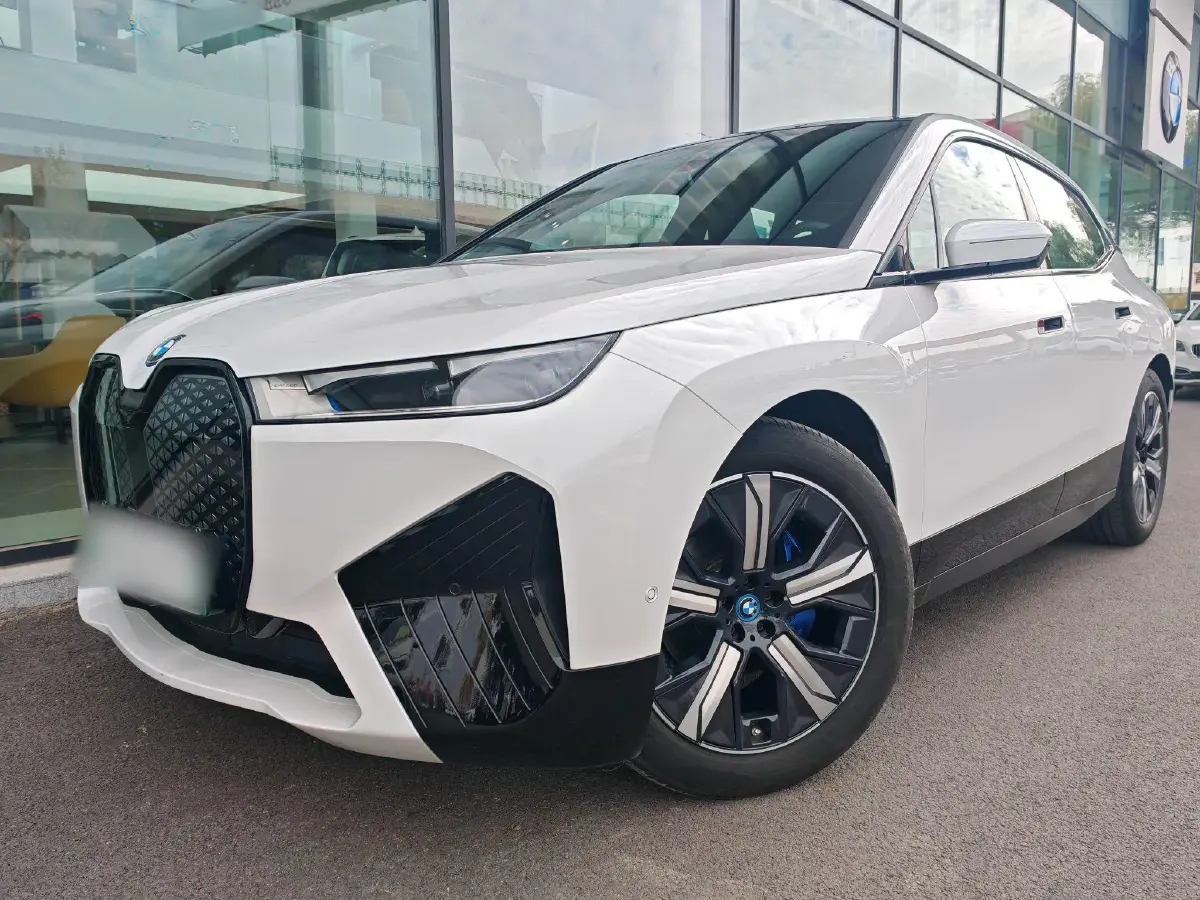 2023 BMW iX BEV 76.6KWH
