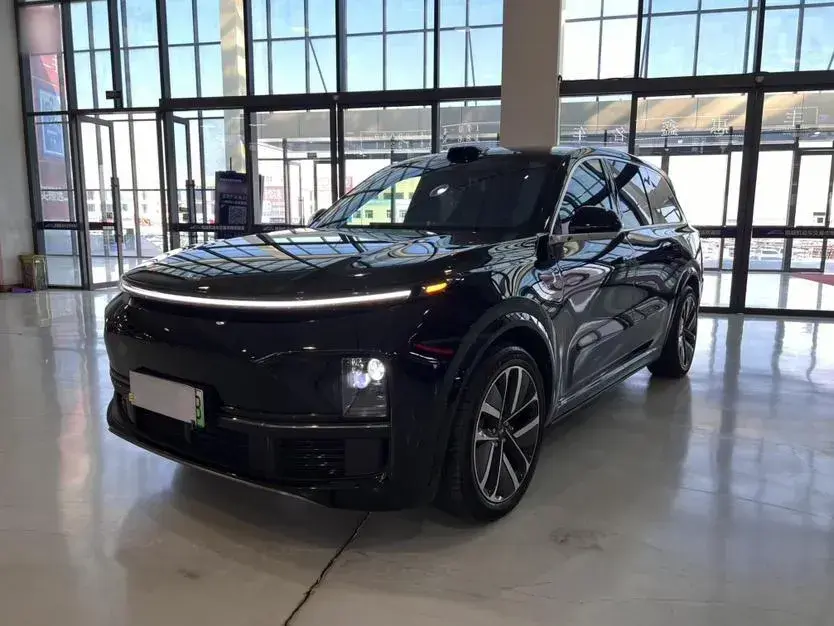 2022 Li L9 Range Extended 154HP REEV 42.6KWH