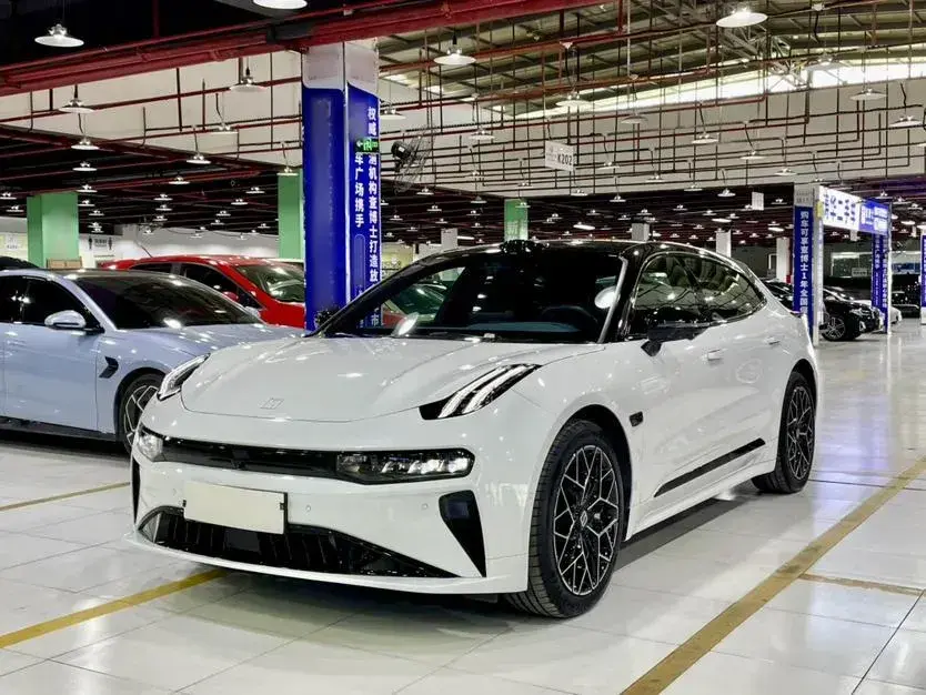 2024 Zeekr 001 BEV 100KWH