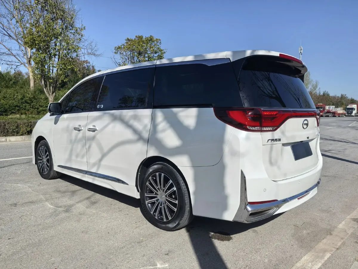 2021 GAC Trumpchi M8 2.0T 252HP L4 8AT,autocango,china used car exporter,china ev exporter,chinese used car exporter,chinese used ev exporter