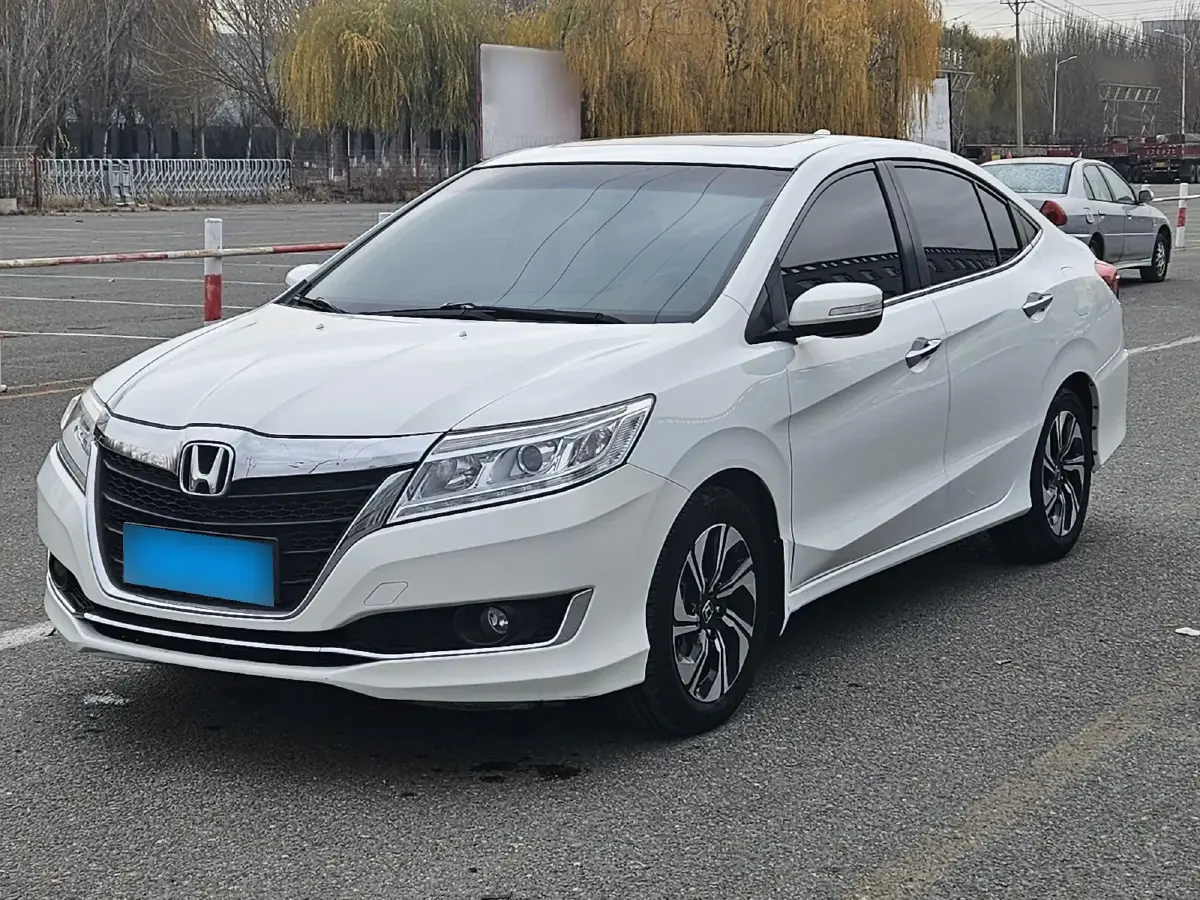 2017 Honda Crider 1.8L 136HP L4 CVT