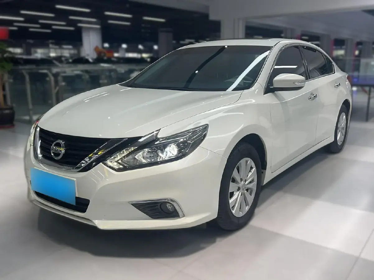 2016 Nissan Teana 2.0L 150HP L4 CVT