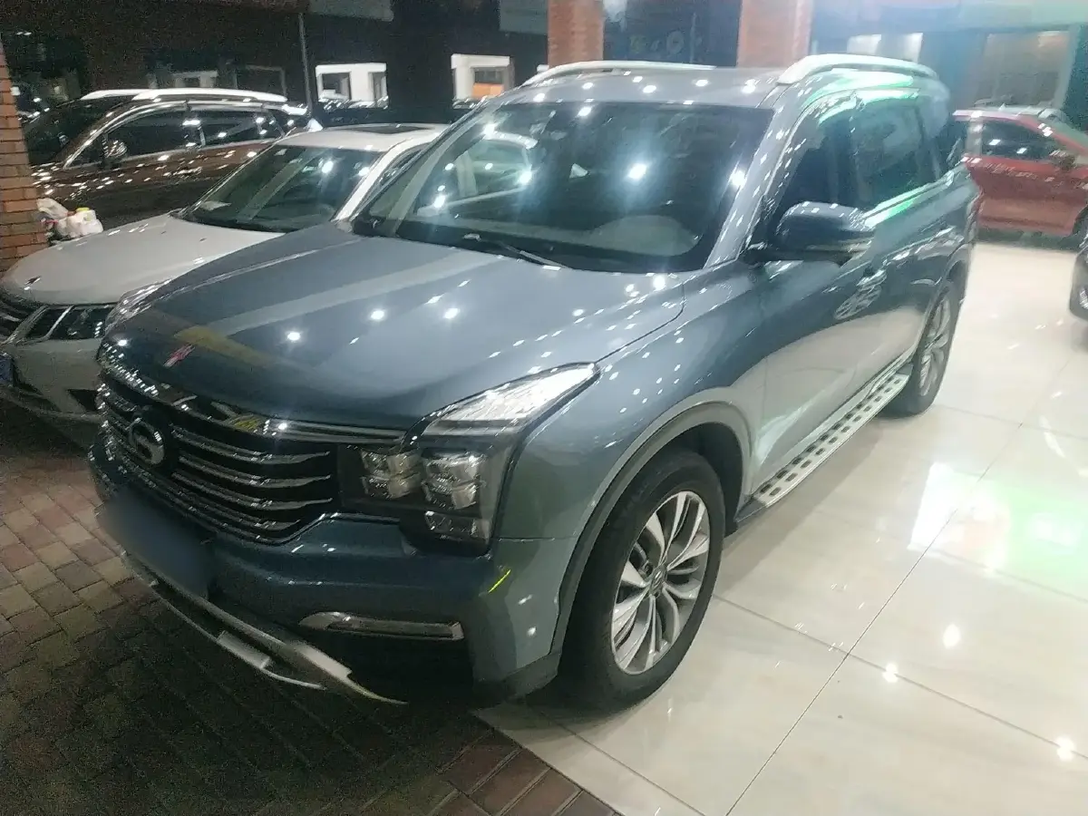 2017 GAC Trumpchi GS8 2.0T 201HP L4 6AT