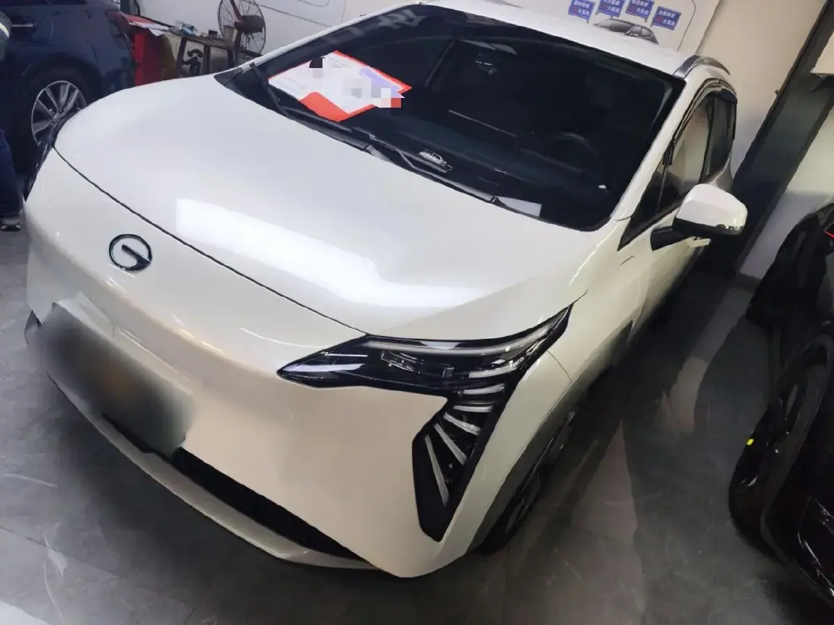 2023 Aion Y BEV 61.7KWH