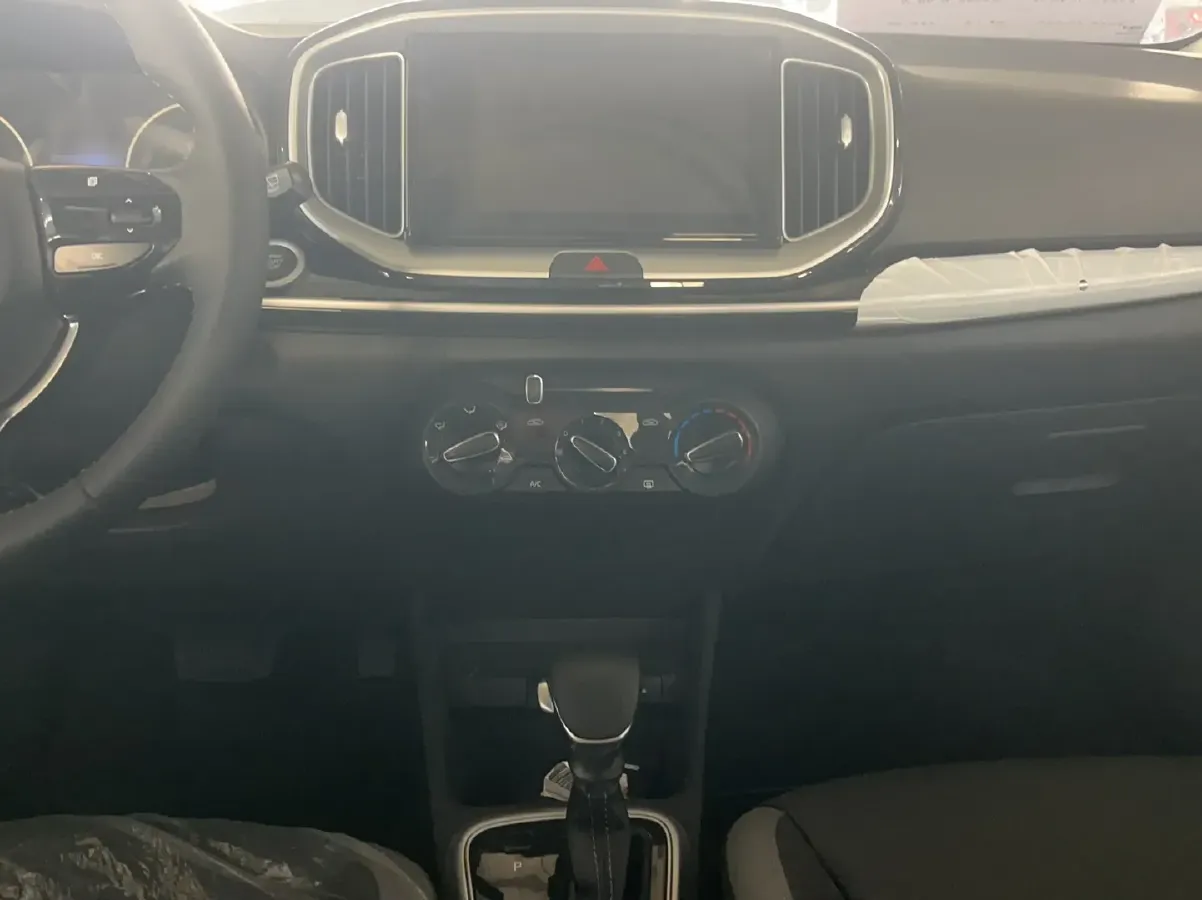 2021 Kia KX1 1.4L 100HP L4 CVT,autocango,china used car exporter,china ev exporter,chinese used car exporter,chinese used ev exporter