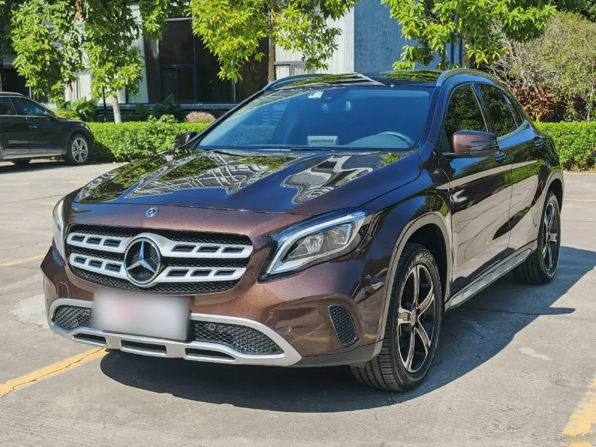 2018 Mercedes-Benz GLA Class 1.6T 156HP L4 7DCT