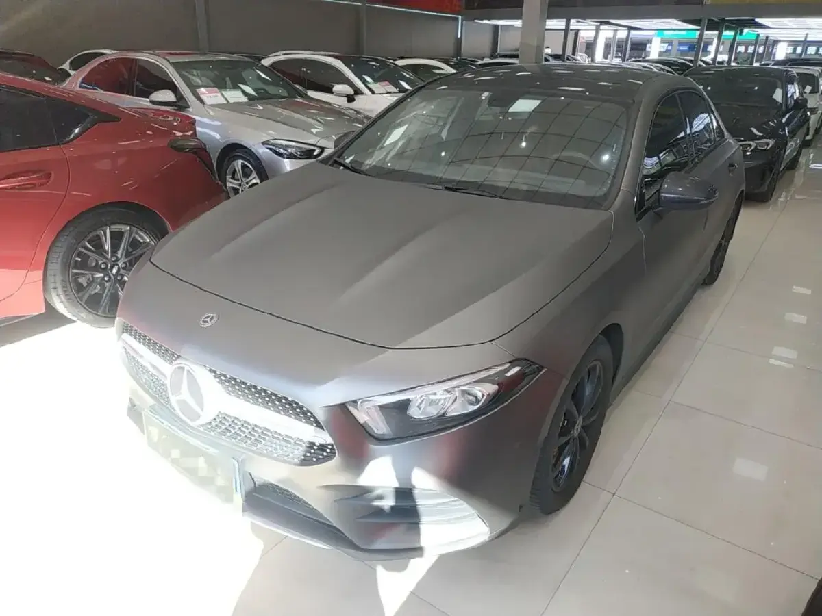 2020 Mercedes-Benz A Class 1.3T 163HP L4 7DCT