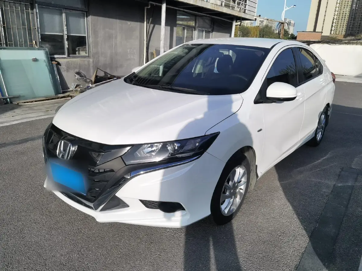 2017 Honda Gienia 1.5L 131HP L4 CVT