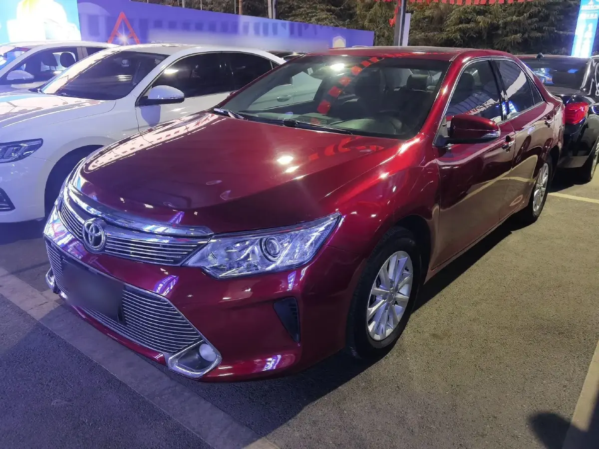 2015 Toyota Camry 2.0L 167HP L4 6AT