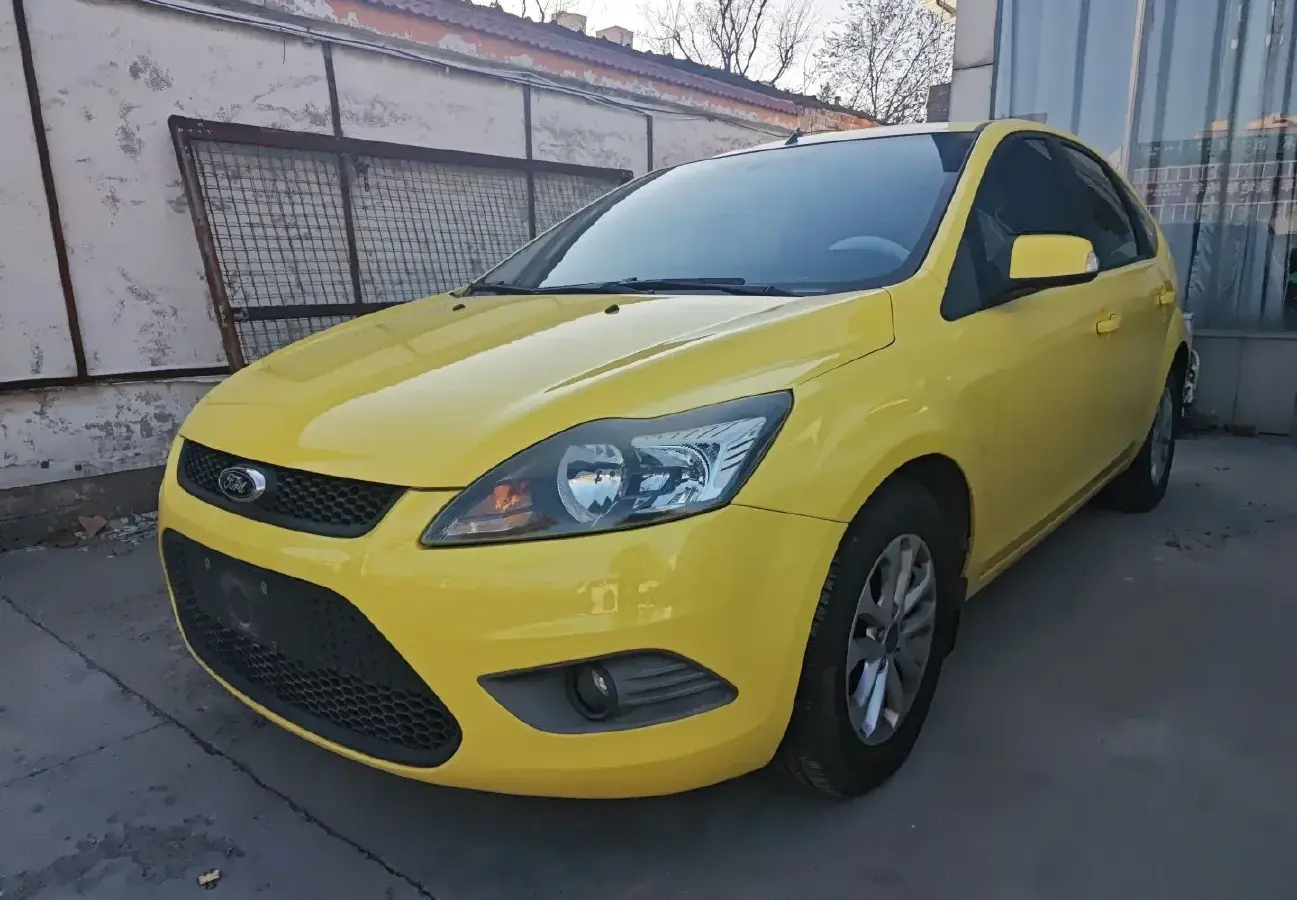 2013 Ford Focus 1.8L 124HP L4 4AT