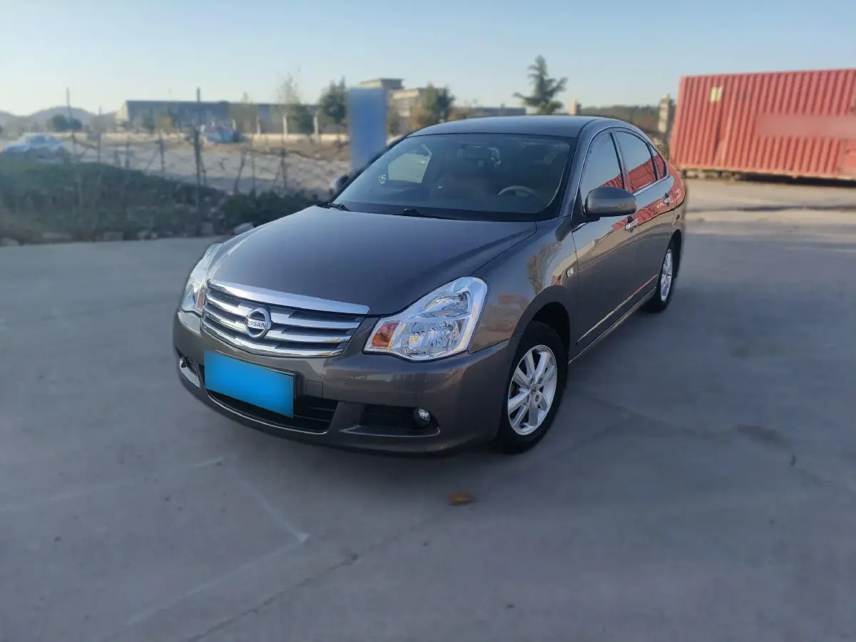 2012 Nissan Sylphy 1.6L 117HP L4 5MT