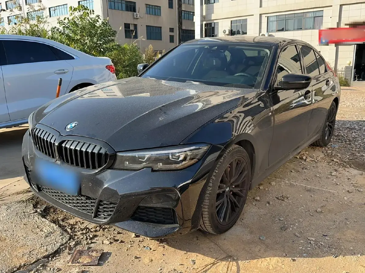 2022 BMW 3 Series 2.0T 184HP L4 8AT