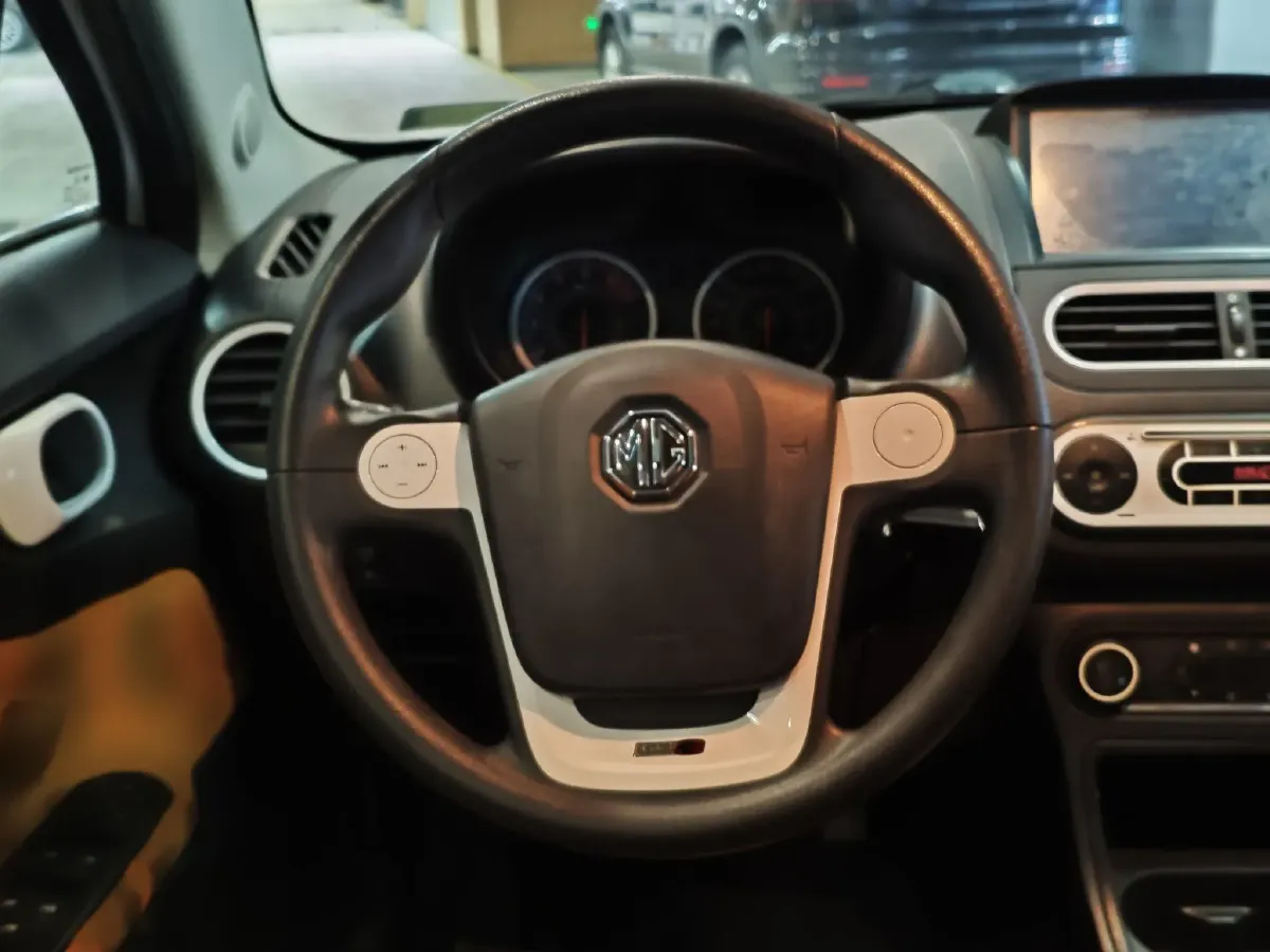 2015 MG 3SW 1.5L 109HP L4 5AMT,autocango,china used car exporter,china ev exporter,chinese used car exporter,chinese used ev exporter