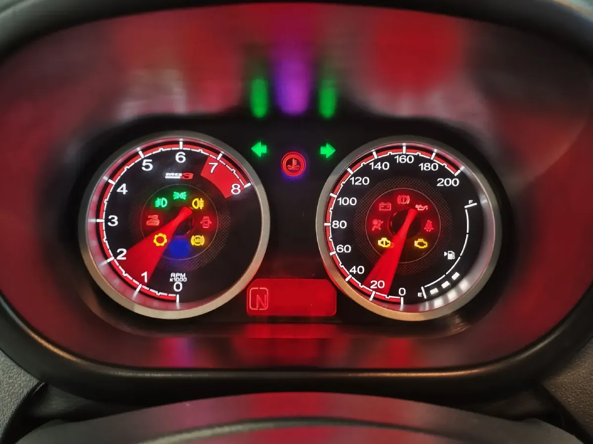 2015 MG 3SW 1.5L 109HP L4 5AMT,autocango,china used car exporter,china ev exporter,chinese used car exporter,chinese used ev exporter