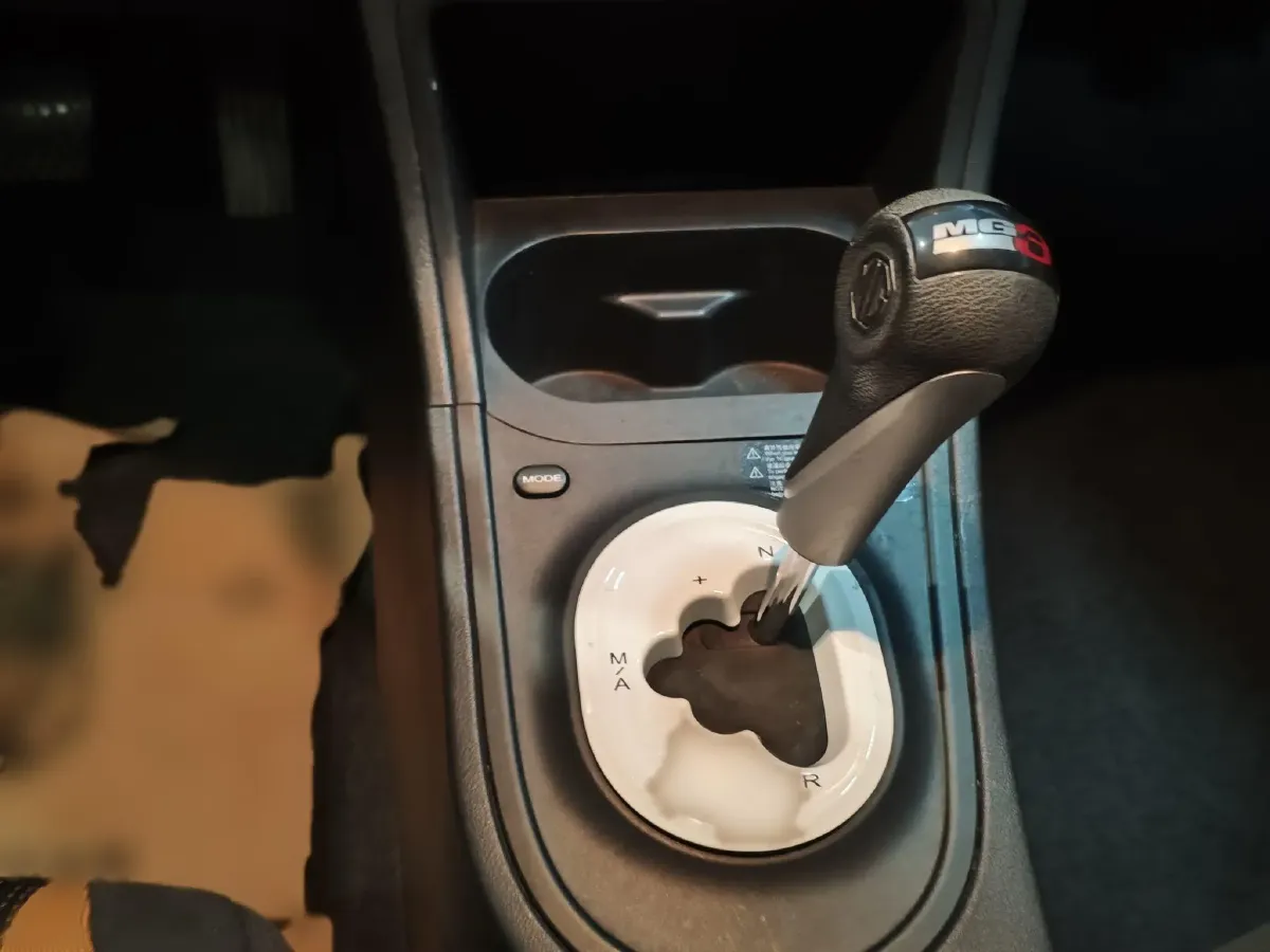 2015 MG 3SW 1.5L 109HP L4 5AMT,autocango,china used car exporter,china ev exporter,chinese used car exporter,chinese used ev exporter