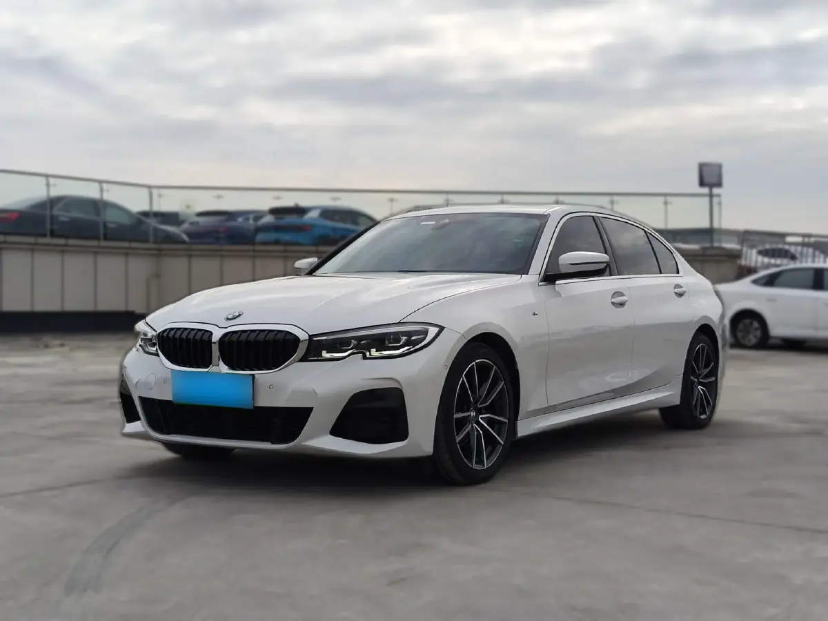 2021 BMW 3 Series 2.0T 184HP L4 8AT