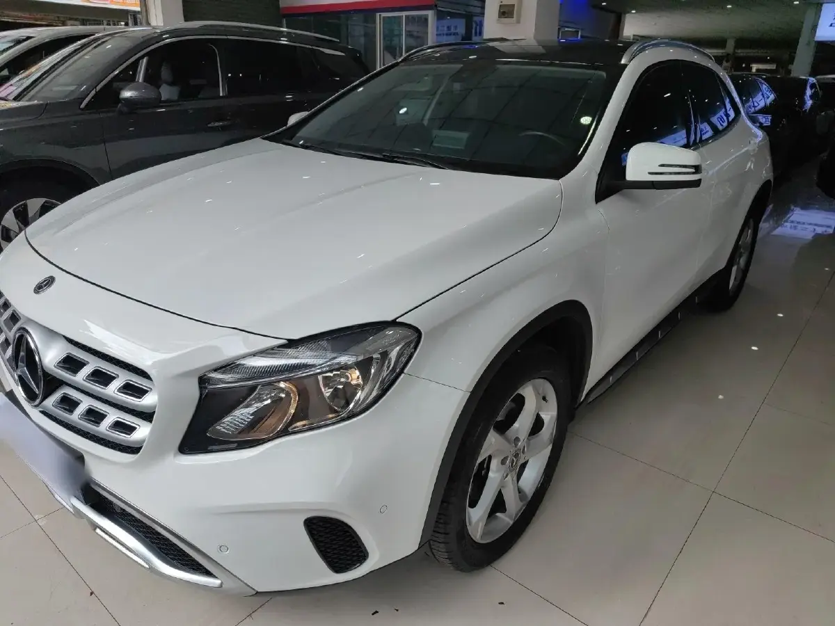 2018 Mercedes-Benz GLA Class 1.6T 156HP L4 7DCT