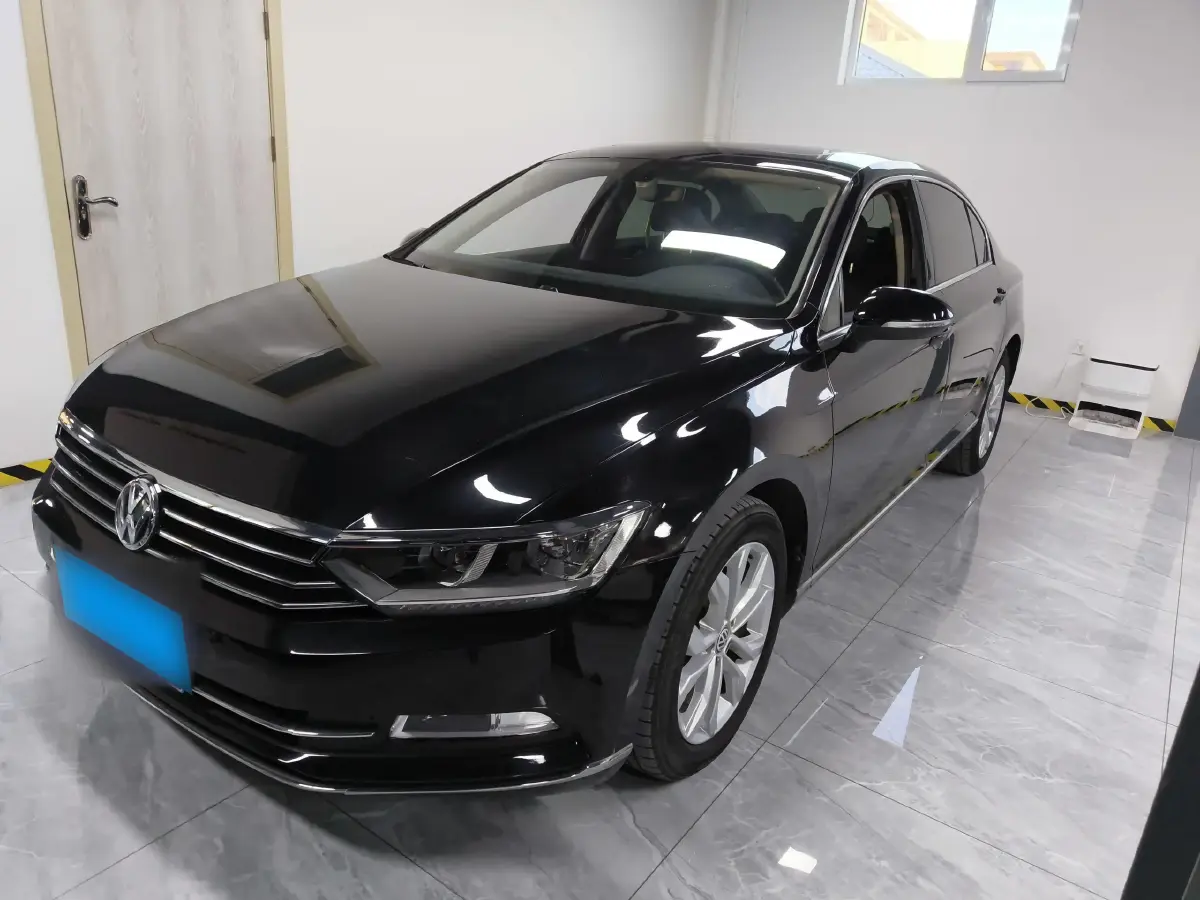 2017 Volkswagen Magotan 1.8T 180HP L4 7DCT