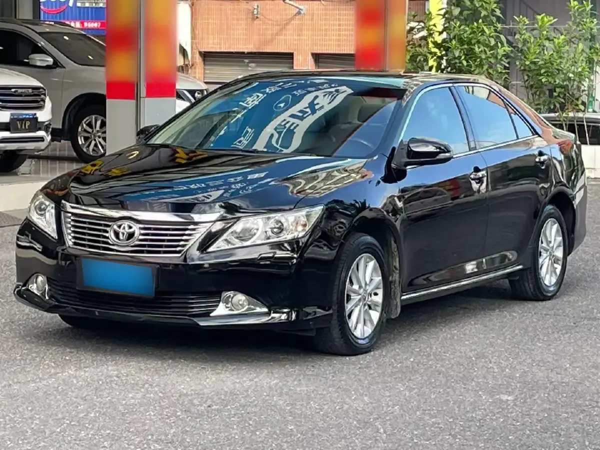 2012 Toyota Camry 2.5L 184HP L4 6AT