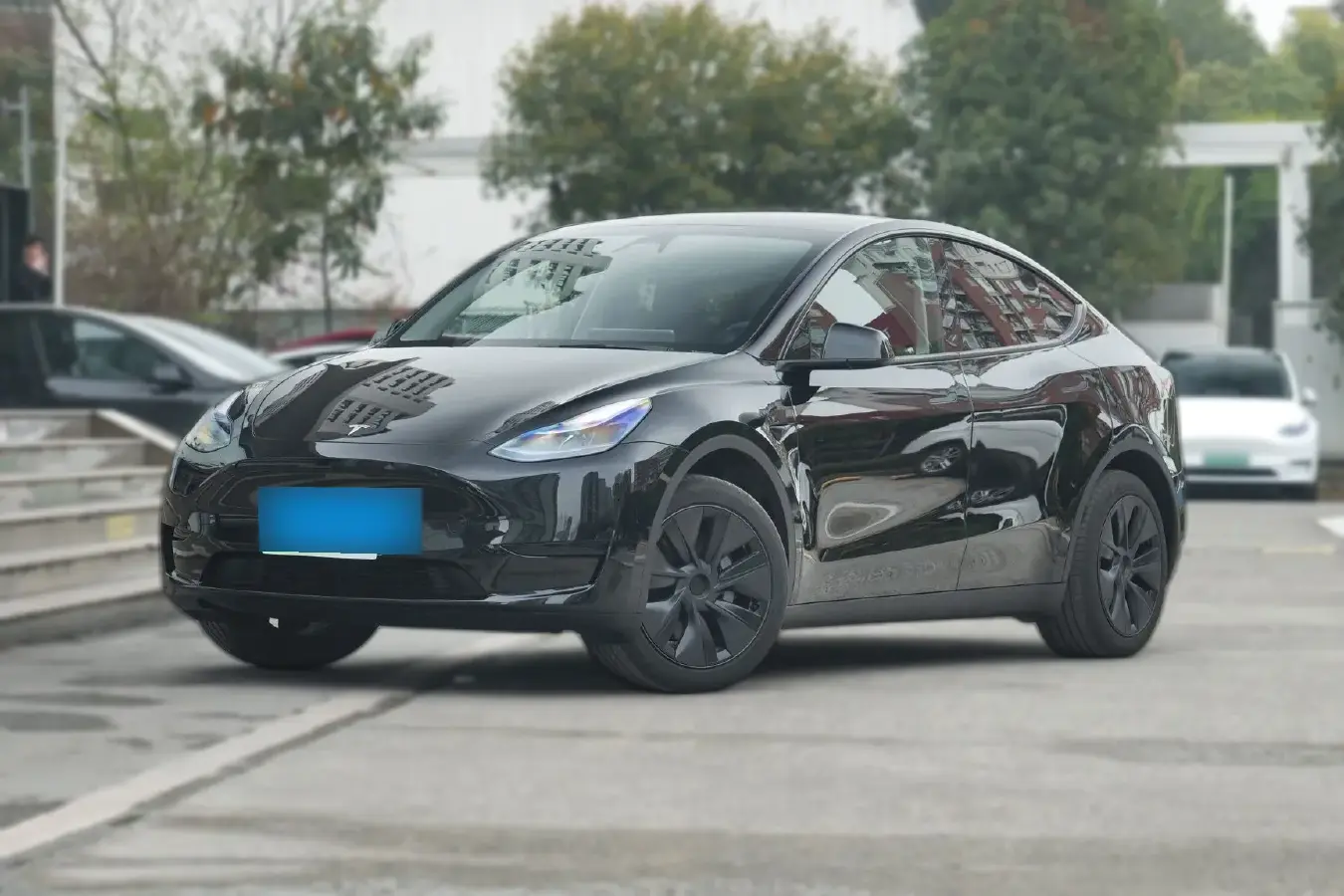 2022 Tesla Model Y BEV 60KWH