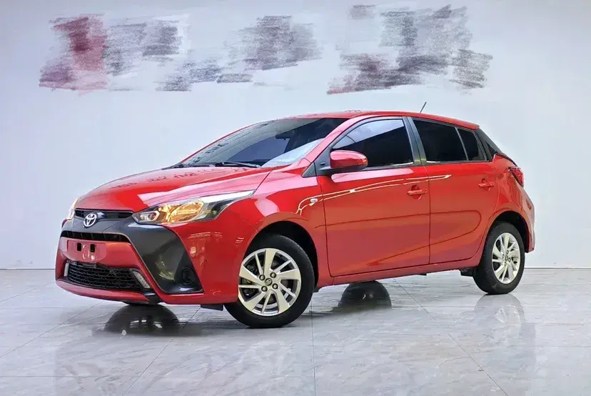 2019 Toyota Yaris L 1.5L 110HP L4 CVT