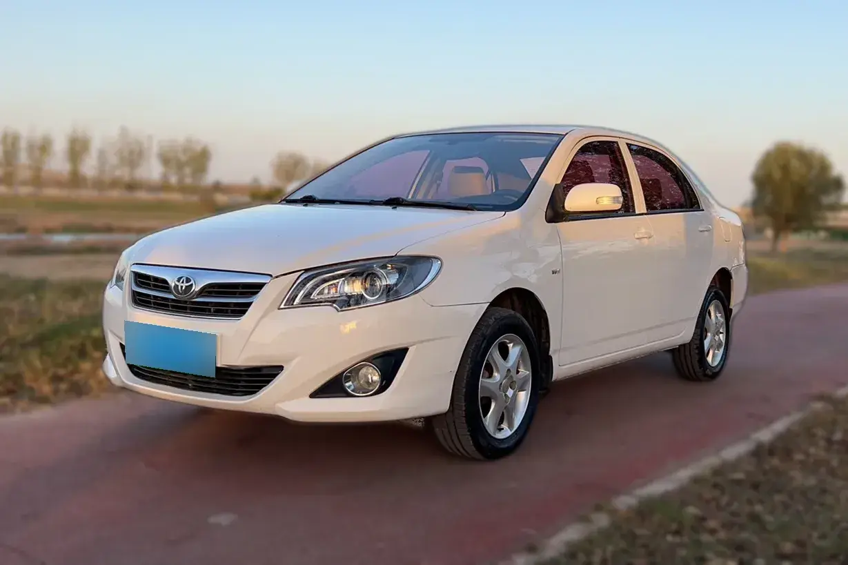 2013 Toyota Corolla 1.6L 120HP L4 5MT